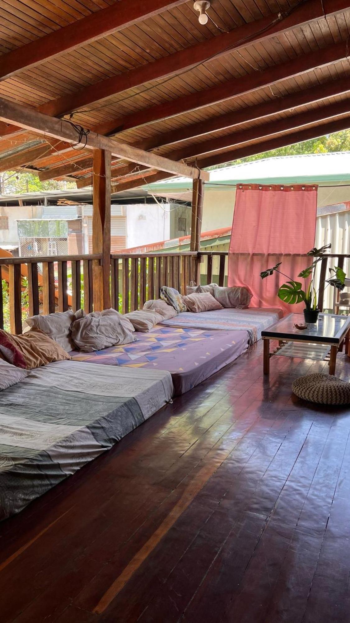 Woodstock Hostel Sámara 외부 사진