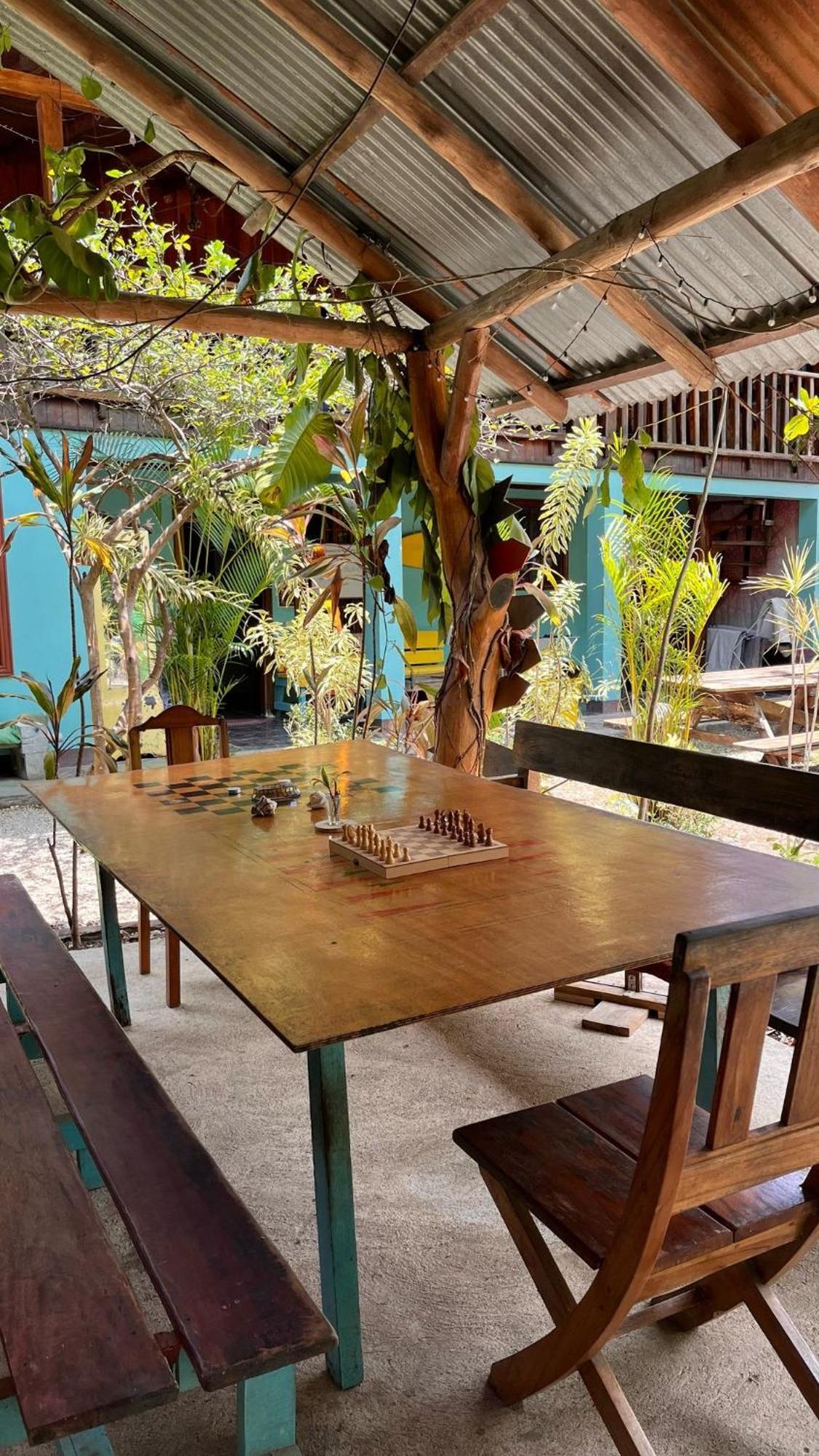Woodstock Hostel Sámara 외부 사진